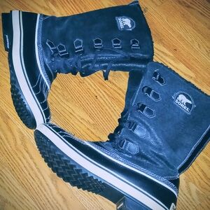 Sorel Black Winter Boots
